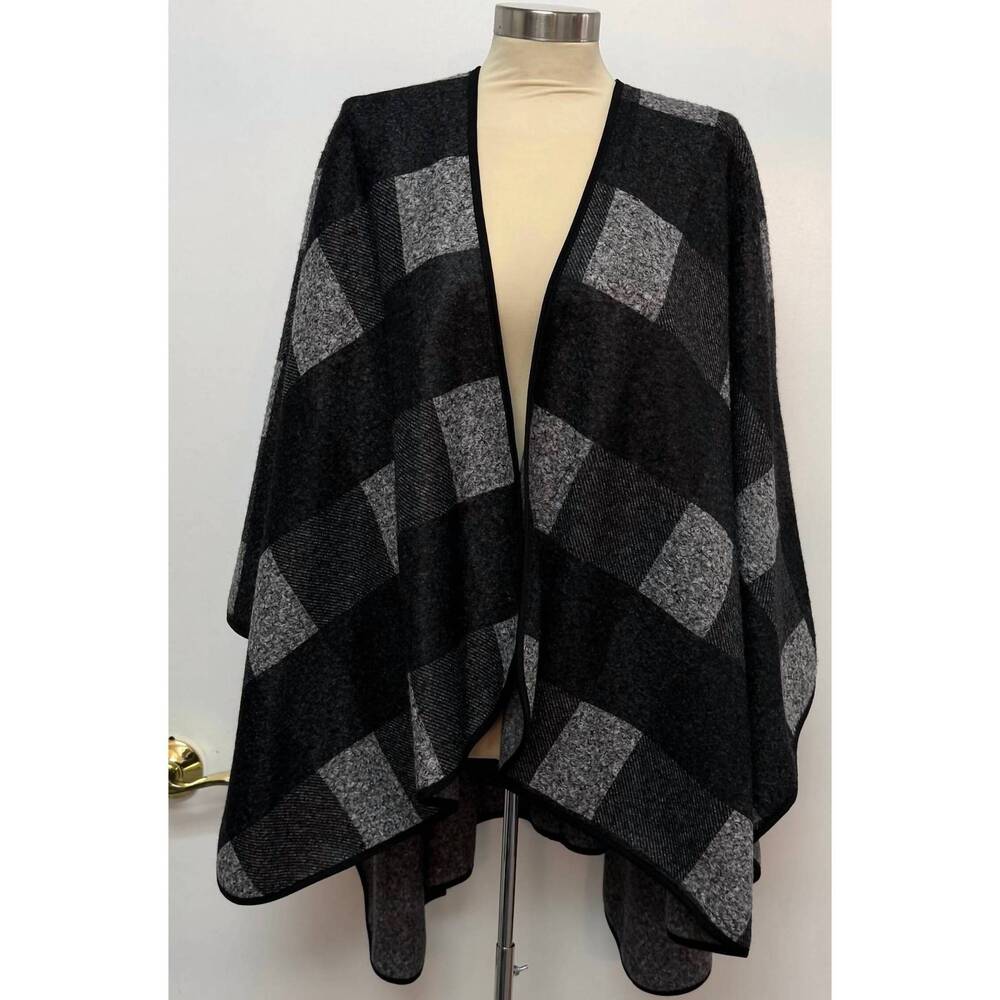NEW BALI women's cape plaid open-front poncho in black/grey